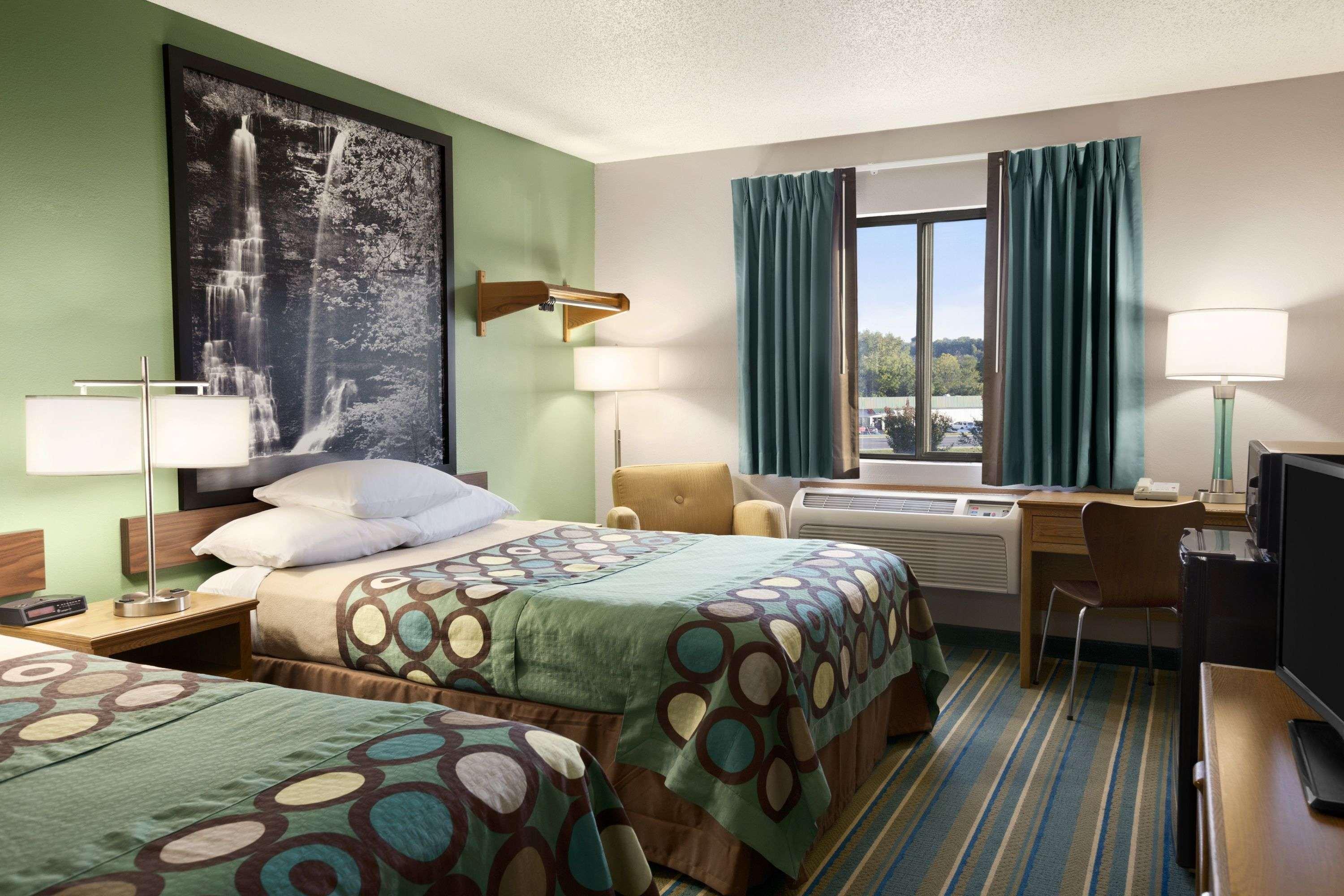 Super 8 By Wyndham Batesville Exterior foto
