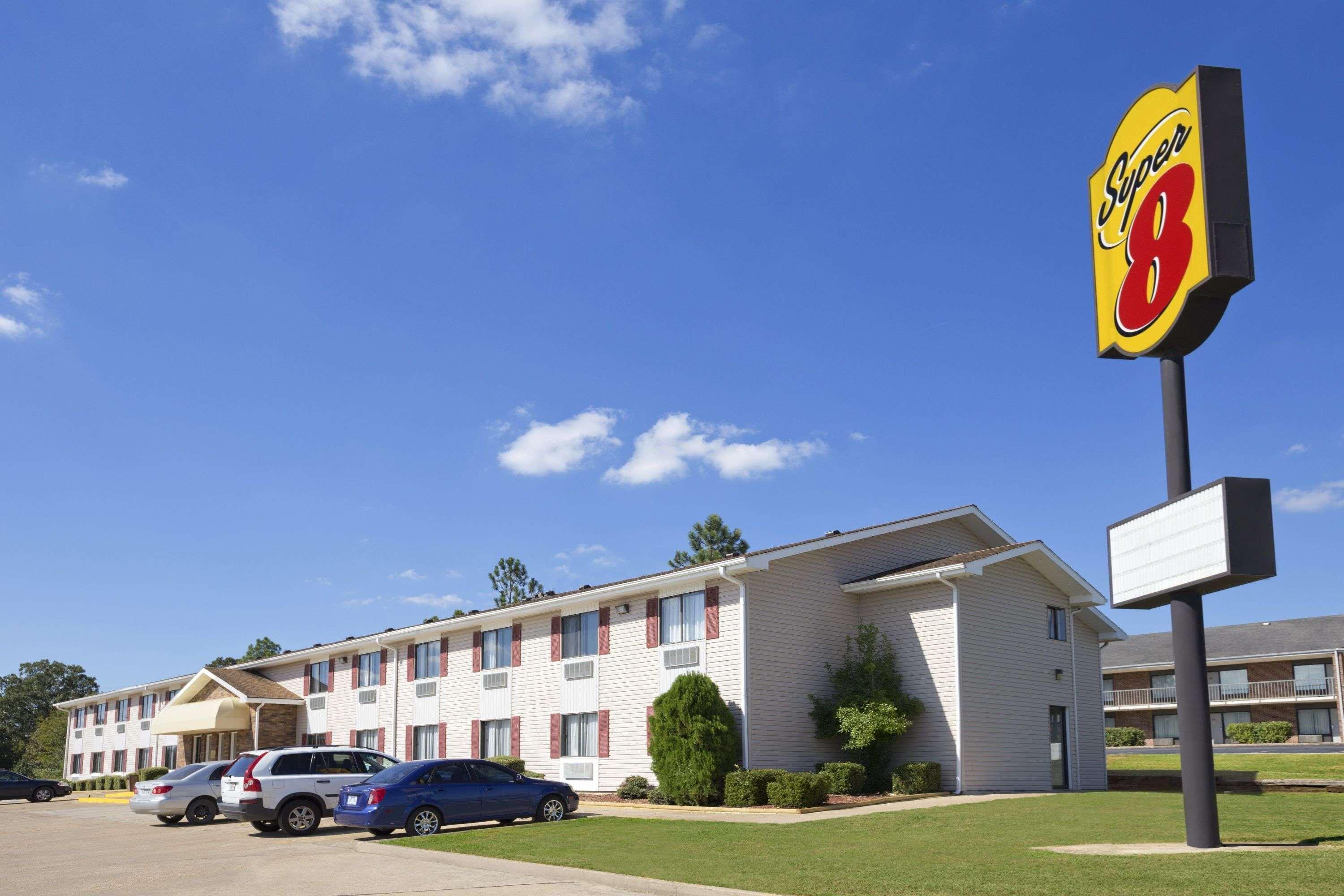 Super 8 By Wyndham Batesville Exterior foto